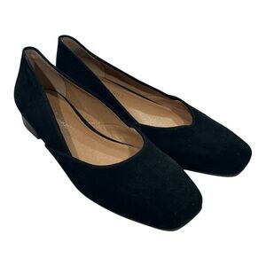 NWOB Crown Vintage Black Suede Ballet Flats